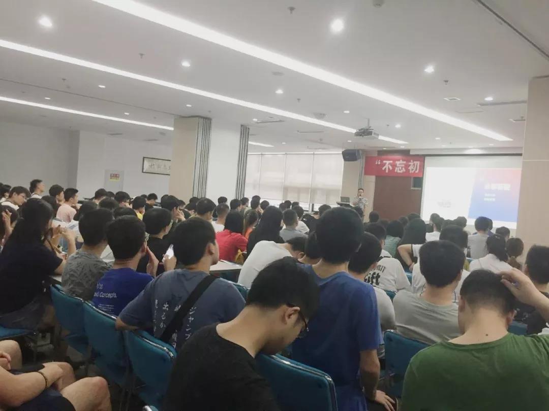 達內(nèi)，帶你探索企業(yè)人才招聘的奧秘